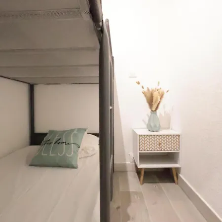 公寓 Le Cocon Tanit - 4 Prs - Piscine - 5 Min Plages 昂蒂布