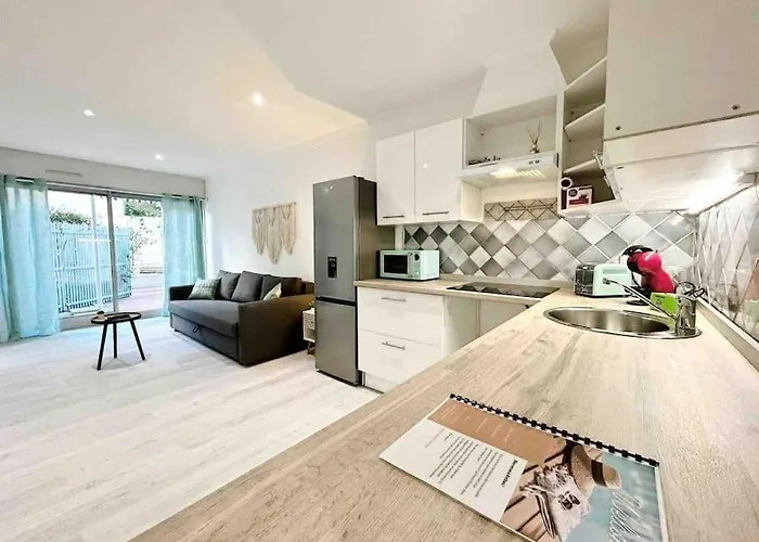 Le Cocon Tanit - 4 Prs - Piscine - 5 Min Plages Antibes